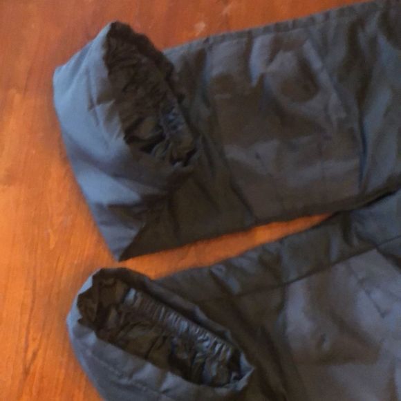 Snow pants sz 14/16 kids Faded Glory black/elastic waist/bottom of legs - Picture 9 of 13